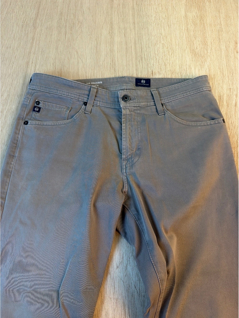 AG Adriano Goldschmied The Graduate Tailored Leg Gray Pants 32x32 EUC
